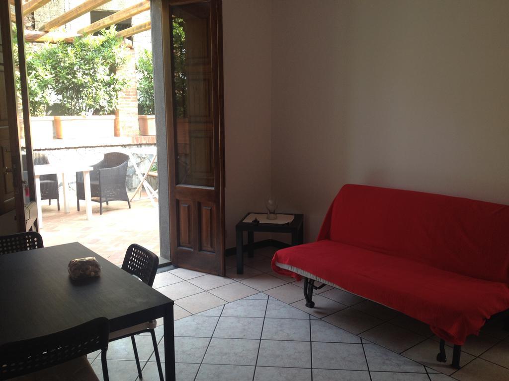 Villa Del Nespolo ฟิวเมเฟรดโด ดิ ชิซิเลีย ภายนอก รูปภาพ